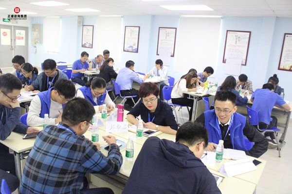 熱烈祝賀德永佳《企業(yè)內(nèi)訓(xùn)師培訓(xùn)TTT》研修課程成功舉辦！