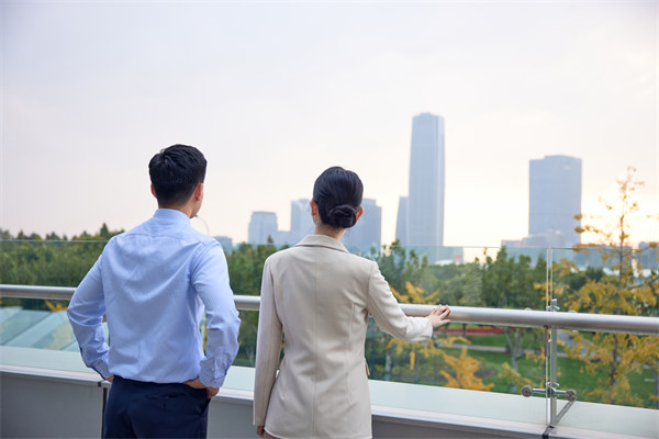 福利政策規(guī)劃：提供福利保障，增強(qiáng)員工忠誠度