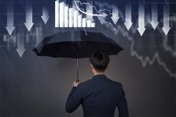 強化集團風(fēng)險防控，確保穩(wěn)健運營，守護企業(yè)安全