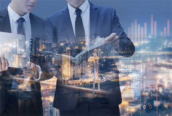 立足企業(yè)實(shí)際，制定可行經(jīng)營計(jì)劃，確保企業(yè)穩(wěn)健前行