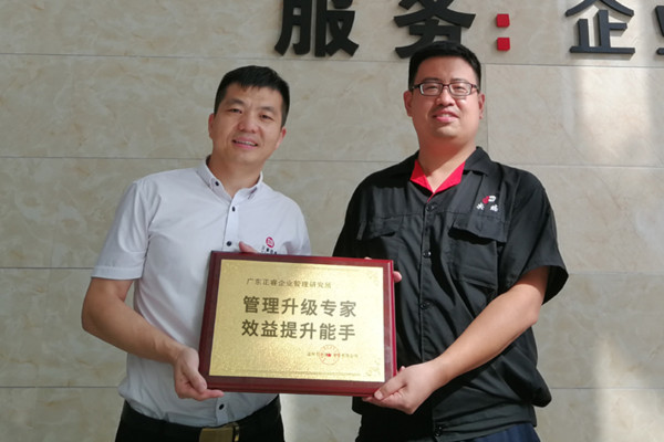 溫州市尖端標(biāo)準(zhǔn)件有限公司 溫州市尖端標(biāo)準(zhǔn)件有限公司