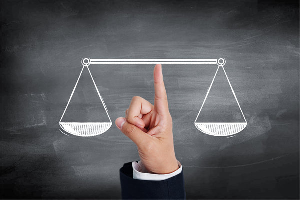 00后吐槽公司無效加班被開除，企業(yè)戰(zhàn)略有何感悟？