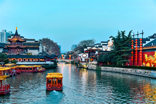 南京管理咨詢機(jī)構(gòu)如何提供前瞻性戰(zhàn)略規(guī)劃建議？