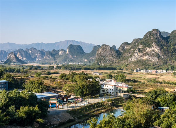 清遠(yuǎn)集團(tuán)管控咨詢公司如何強(qiáng)化集團(tuán)集權(quán)與分權(quán)？