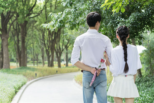 廣東一公司發(fā)錢鼓勵員工談戀愛，品牌營銷怎么看？