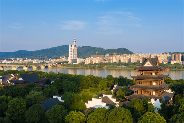 長沙績效咨詢公司如何為企業(yè)構(gòu)建高效績效評估體系？