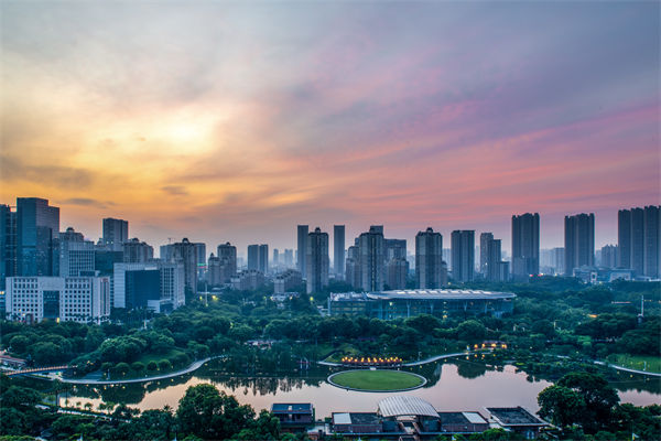 佛山預(yù)算管理咨詢公司如何助力企業(yè)實(shí)現(xiàn)預(yù)算精準(zhǔn)控制？