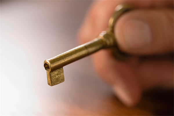 企業(yè)績效持續(xù)低迷，績效咨詢?nèi)绾沃崿F(xiàn)觸底反彈？