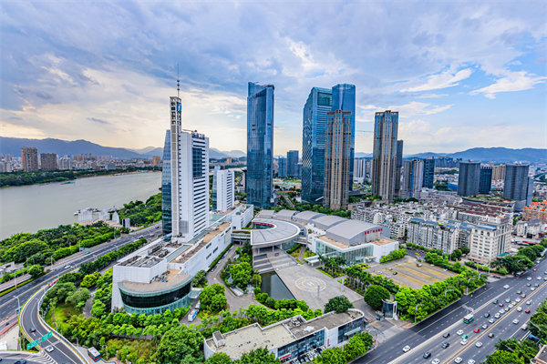 企業(yè)如何借助福州咨詢公司把握市場趨勢與機遇？