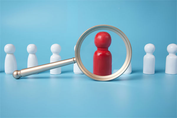 招聘效率低下，人力資源管理如何優(yōu)化流程精準(zhǔn)引才？