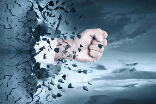 全球化競爭下，企業(yè)管理如何保持靈活與創(chuàng)新？