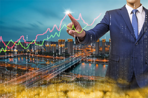 市場瞬息萬變，企業(yè)戰(zhàn)略該如何靈活調(diào)整以搶占先機？
