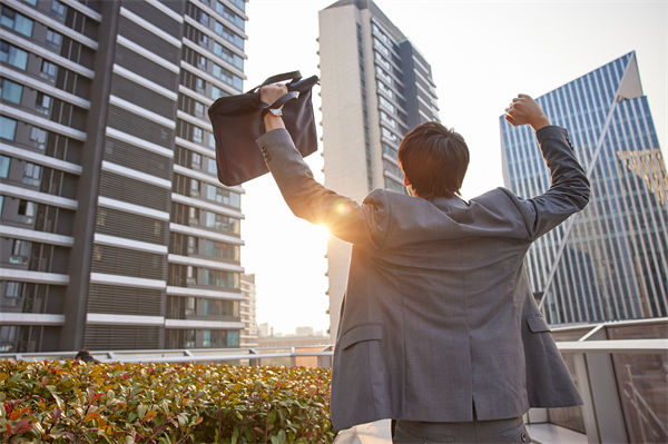 企業(yè)文化分析：為什么越來越多年輕人愛上丑娃娃？